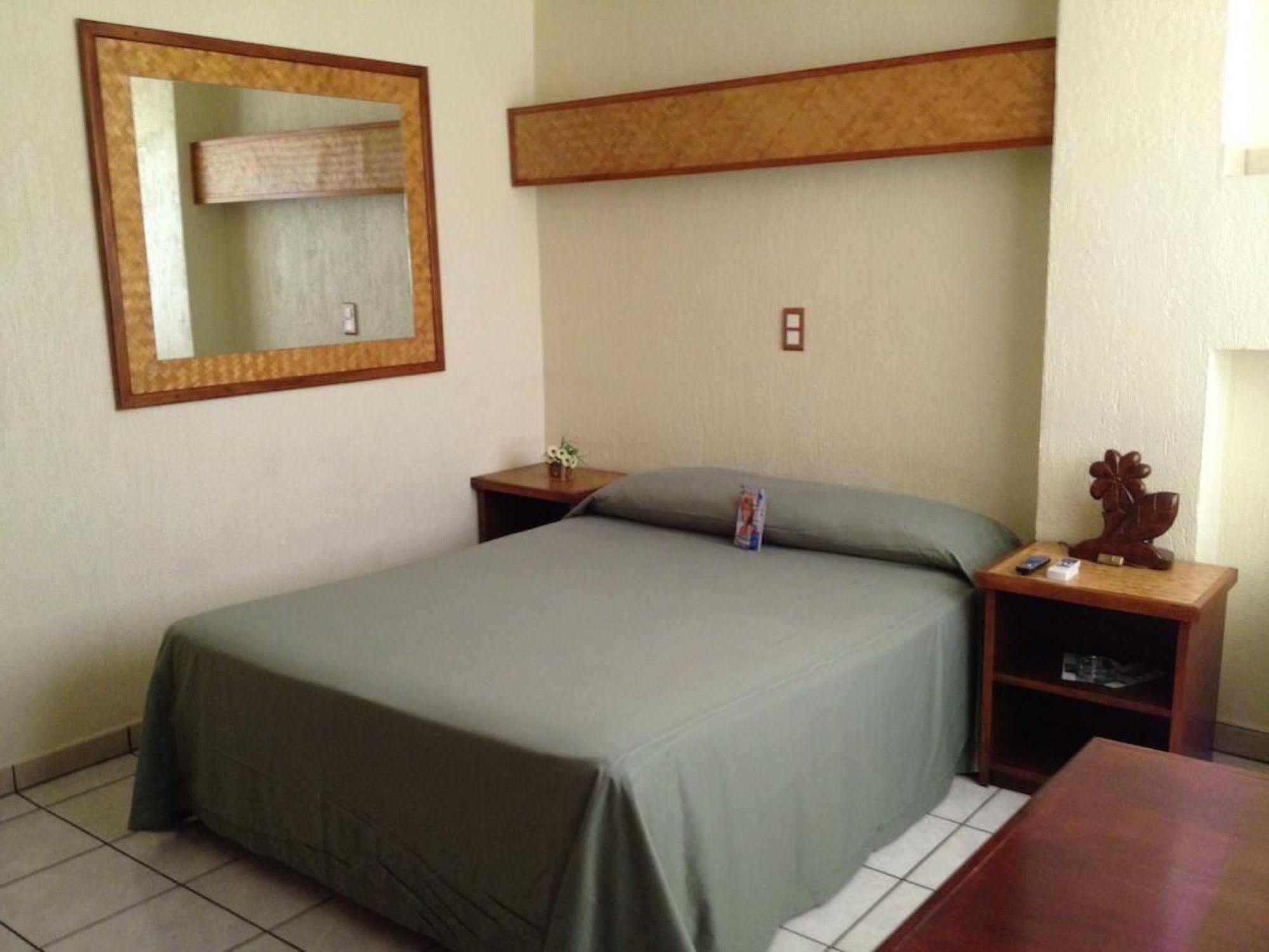 Hotel Tiare Tahiti 帕皮提 外观 照片