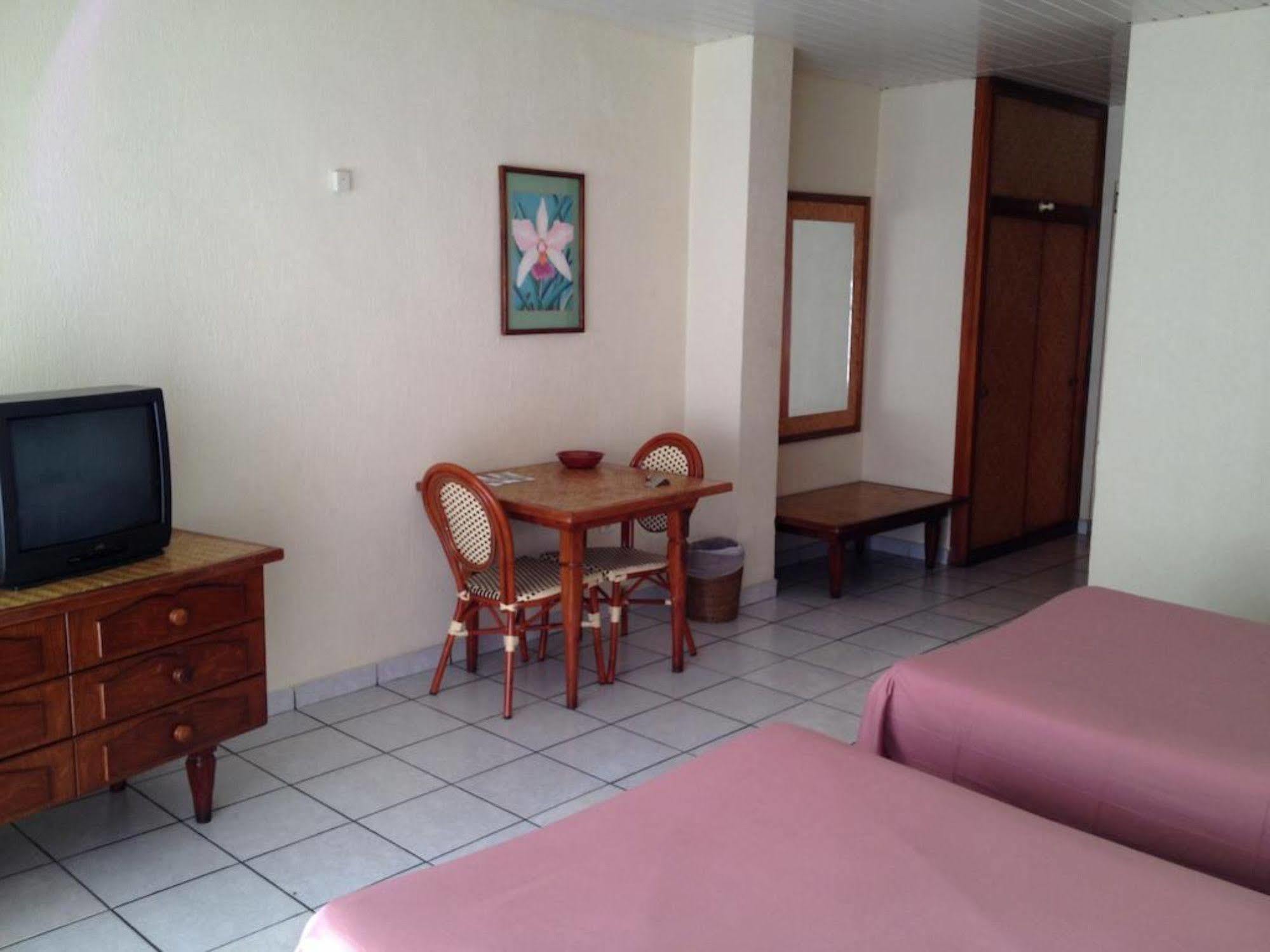 Hotel Tiare Tahiti 帕皮提 外观 照片